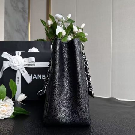 CHANEL Caviar Quilted Grand Shopping Tote GST Black - Image 7