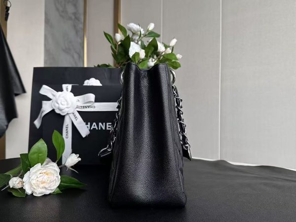 CHANEL Caviar Quilted Grand Shopping Tote GST Black