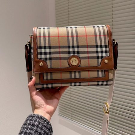 Burberry Note Messenger Bag - Image 6