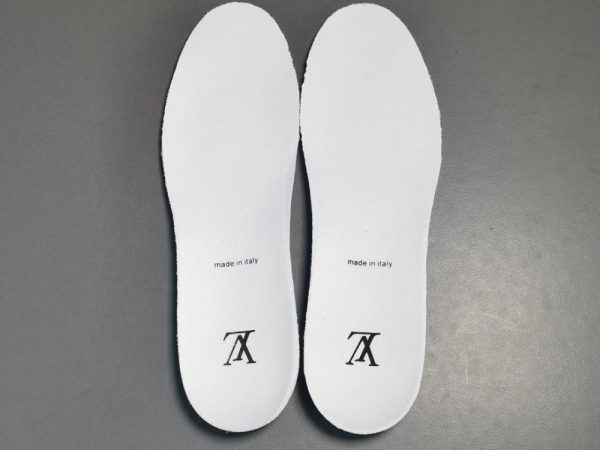 LV Trainer White Black Panda