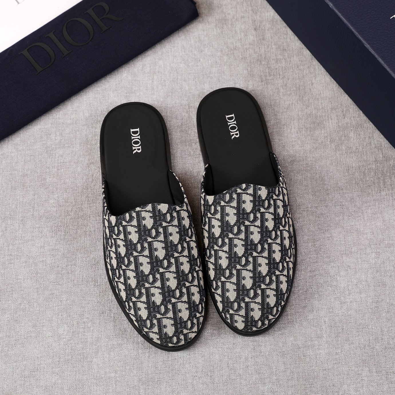Dior Oblique B28 Embroidered Canvas Men Mules - Image 6