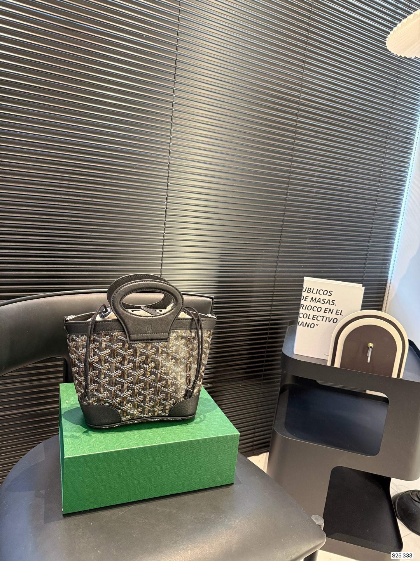 Goyard Mini Beluga Bucket Bag - Image 4