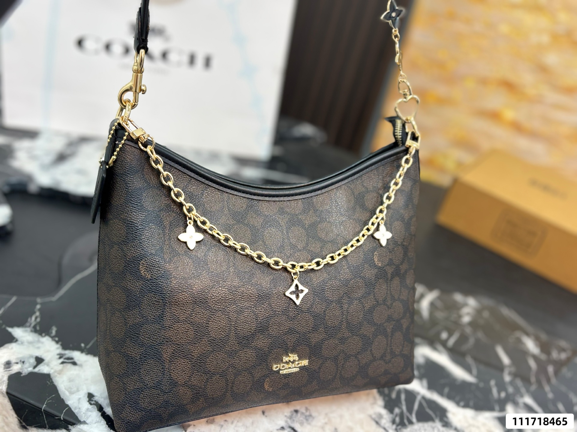 Coach Laurel Chain Wave Bag - Image 6