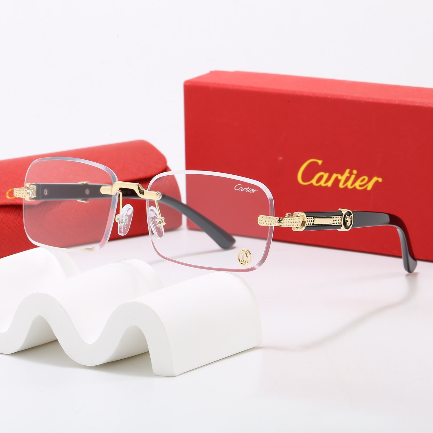 Cartier Fashionable Sunglasses - Image 4