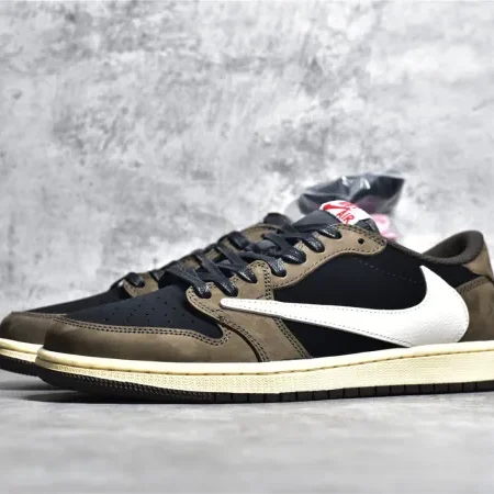 Travis Scott x Air Jordan 1 Low OG TS SP - Image 4