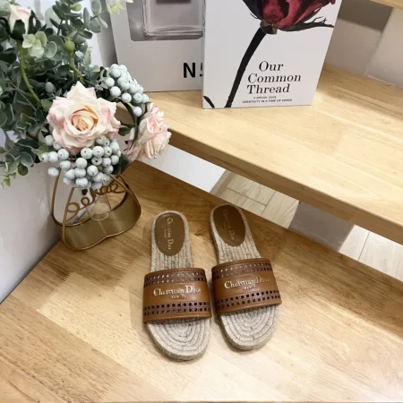 Dior Slipper Sandals Top Quality - Image 10