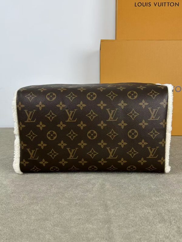 LV Speedy Soft Teddy 30 Bag