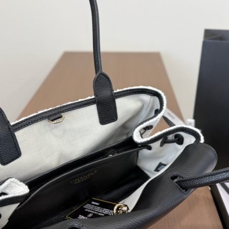 Chanel's New Underarm Bag - Image 9