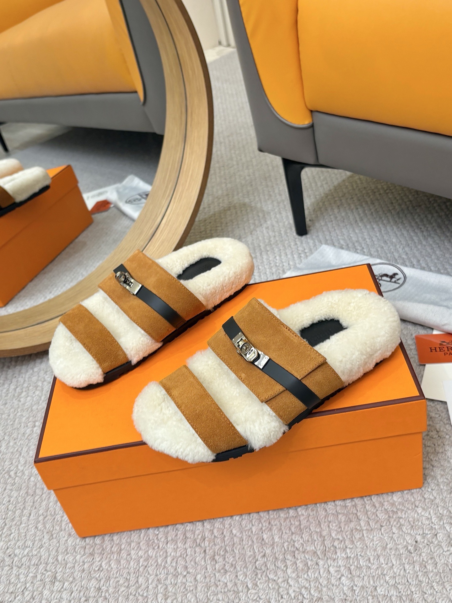 Hermès Furry Slippers - Image 4