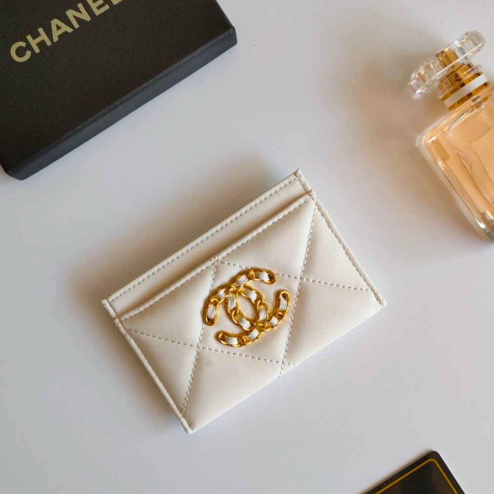 Chanel   Card Holder - Image 8