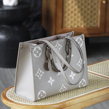 LV OnTheGo MM Bicolor Monogram Empreinte Bag - Top Quality - Image 9