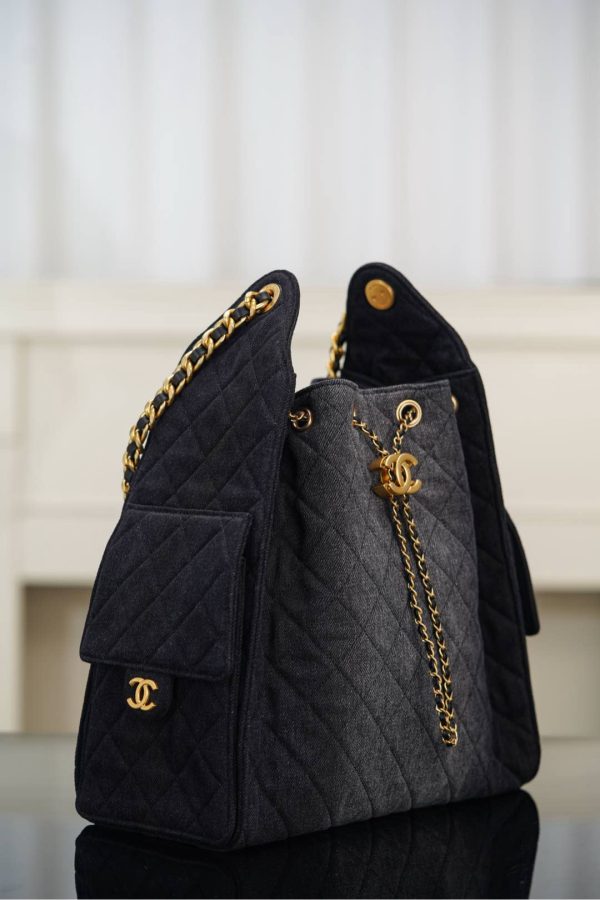 Chanel 25P Hobo Medium Handbag Denim & Gold-Tone Metal Top Quality