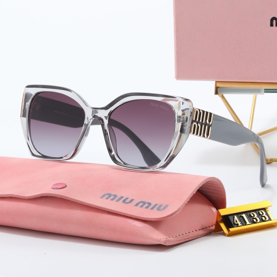 Miu Miu Fashionable Sunglasses - Image 5