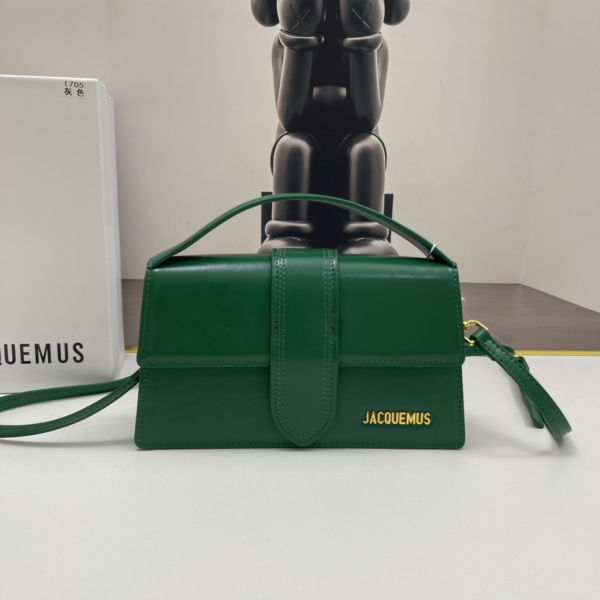 Jacquemus Leather Shoulder Bags