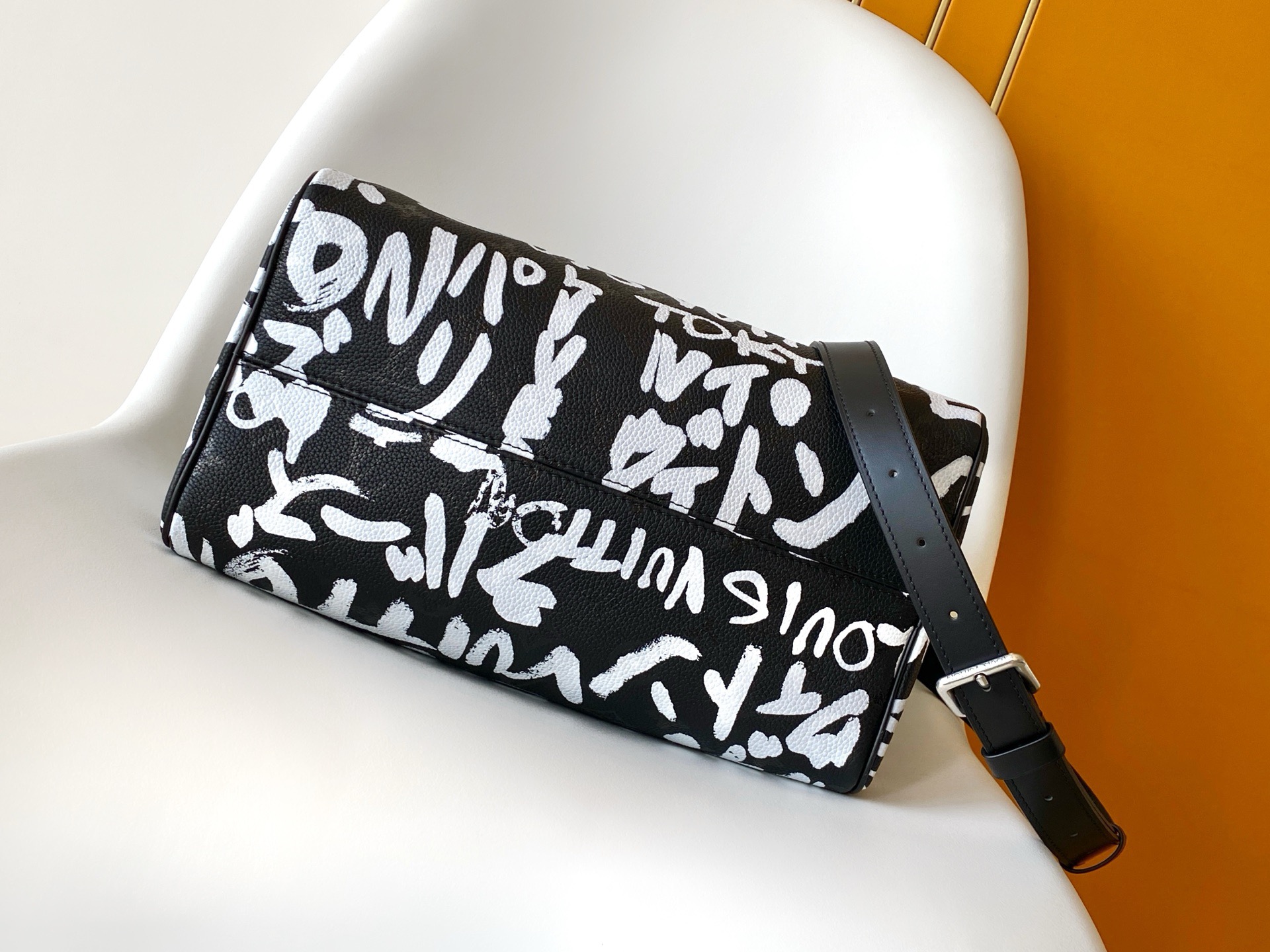 LV Speedy P9 Bandoulière 30 Scribble Autres Cuirs Monogram - Image 5
