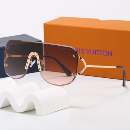 LV Fashionable Sunglasses - Image 8