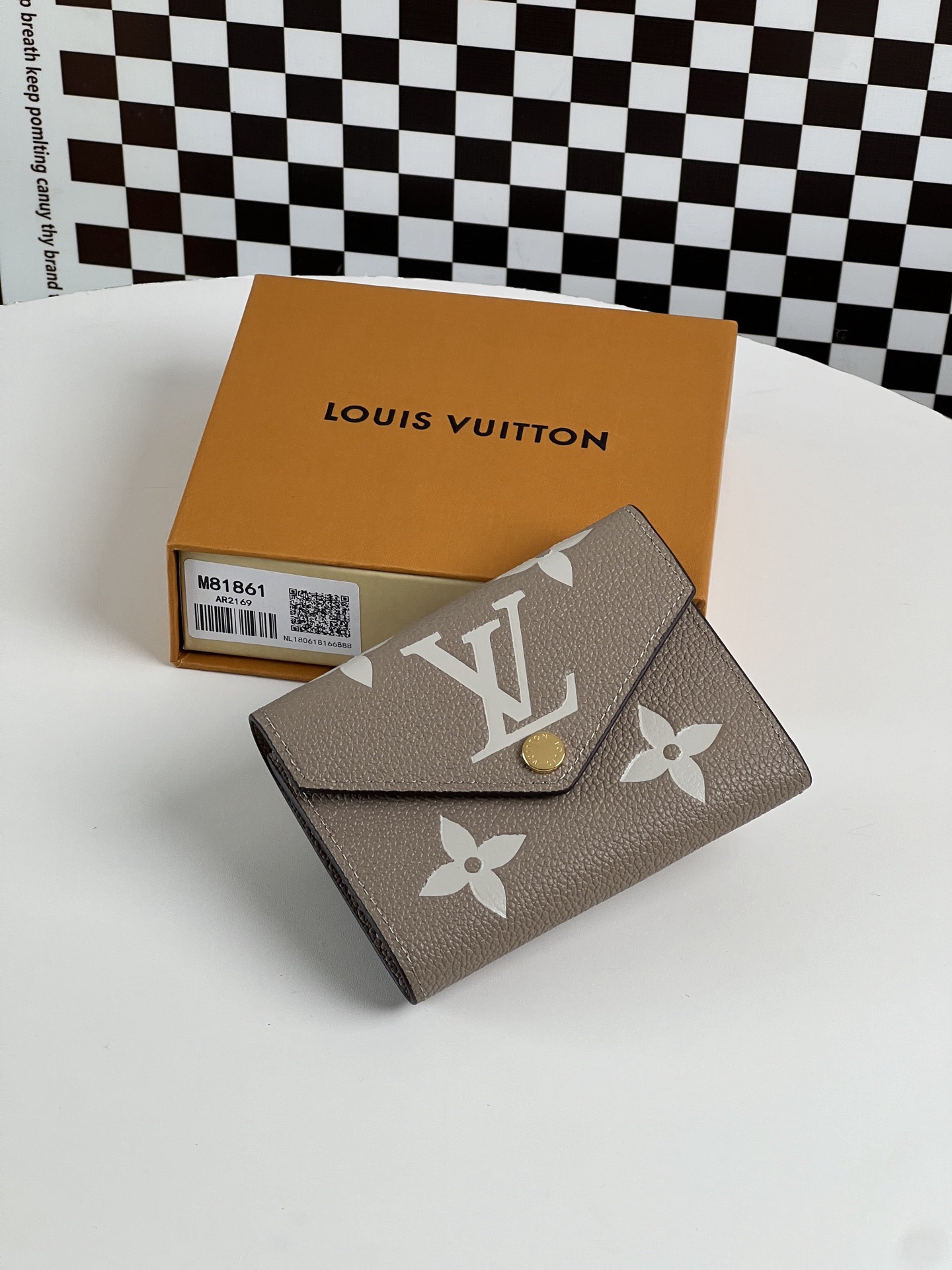 LV Victorine Wallet M81861 - Image 1