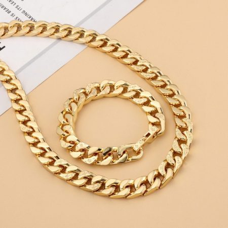 LV Chain Links Monogram Bracelet - Image 5