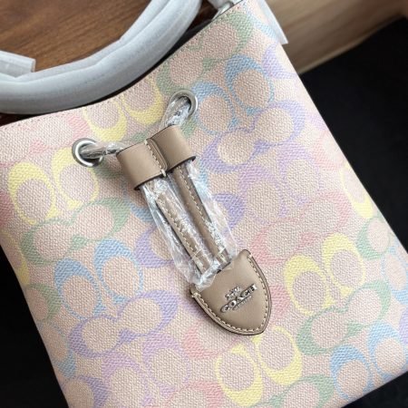 Coach Rowan Bucket Bag - Image 3