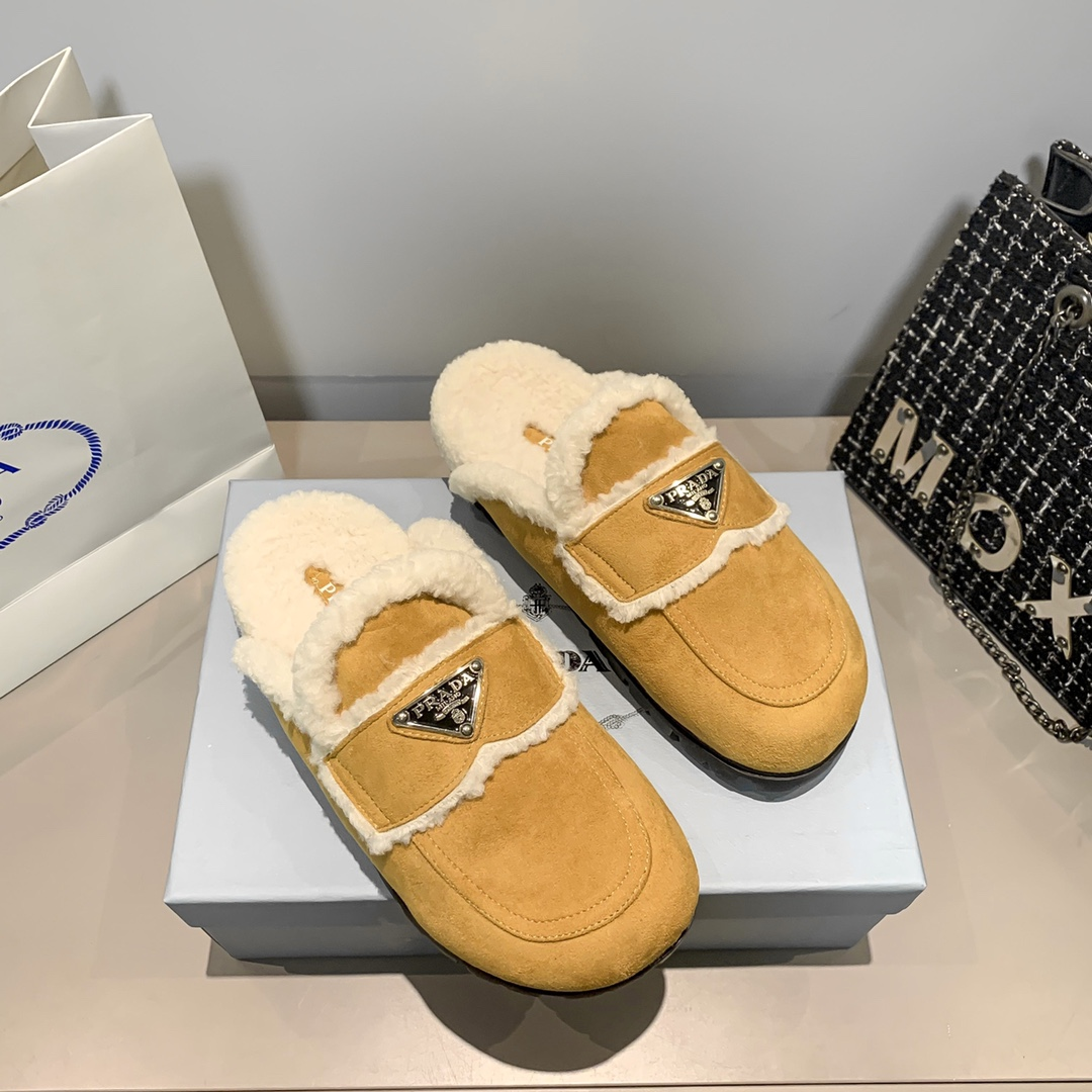 Prada  All in One Skin Sports Slippers Sandals Slide - Image 4