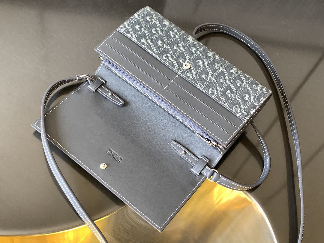Goyard Varenne Continental Bag - Image 5