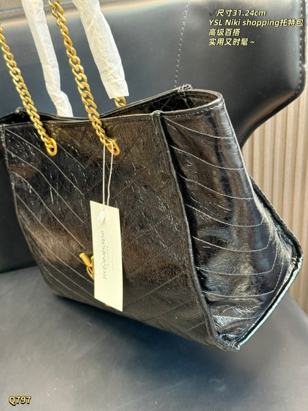 Saint Laurent NIKI Shopping In Vintage Leather