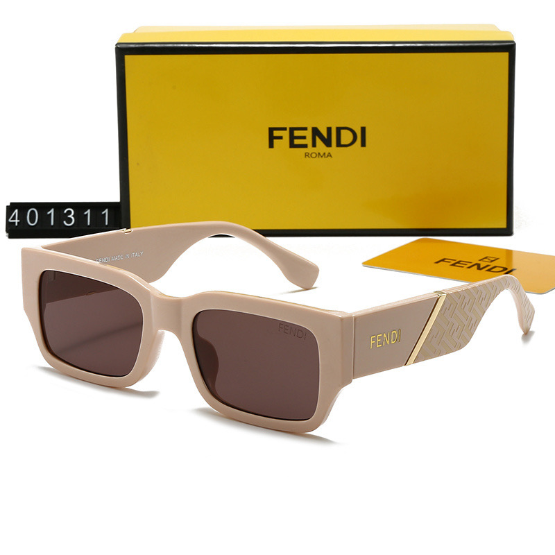 Fendi Fashionable Sunglasses - Image 4