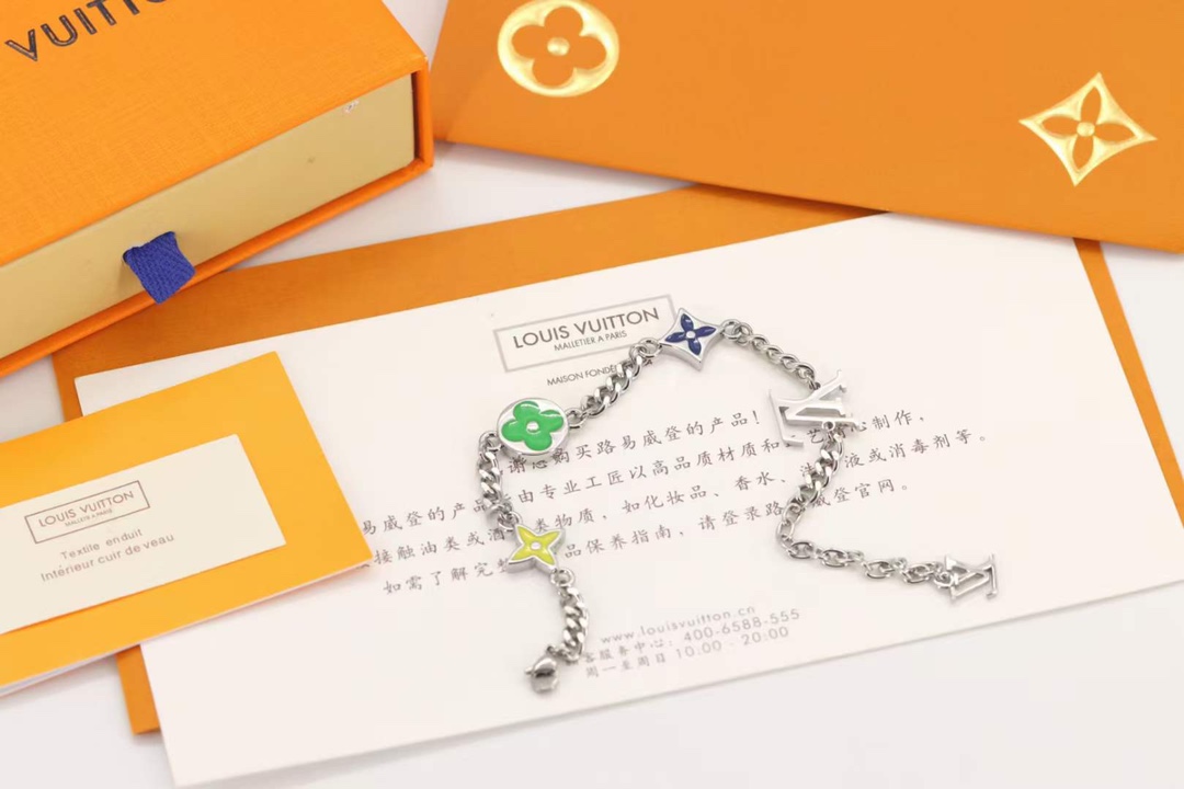 LV Sunrise Flower bracelet - Image 8