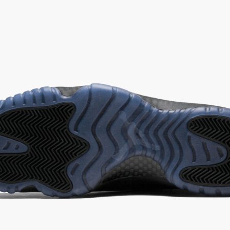 Air Jordan 11 Retro "Cap & Gown" - Image 5