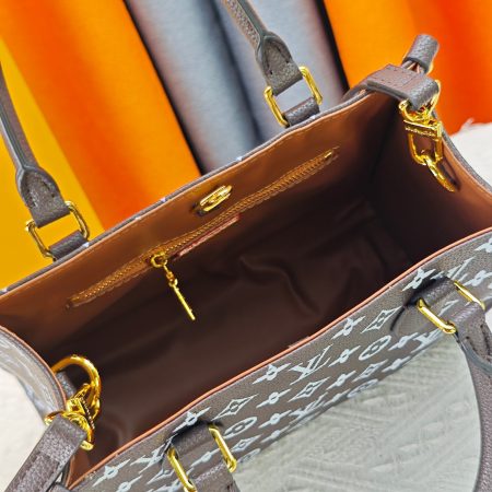 LV OnTheGo Bag - Image 8