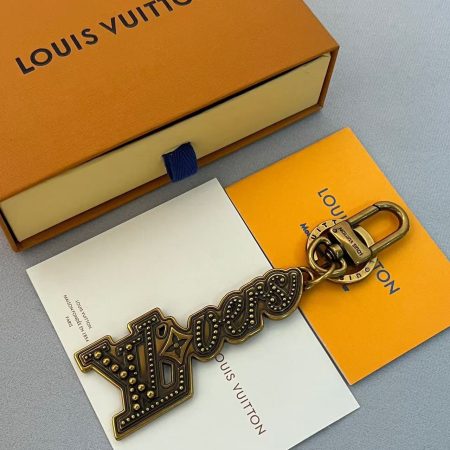 LV Lovers Stud Charm Key Holder - Image 3