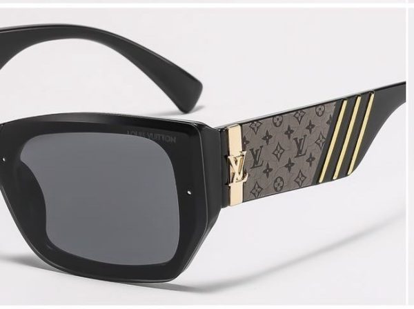 LV Fashionable Sunglasses