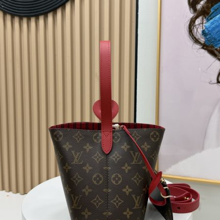 LV Handle Bag - Image 3