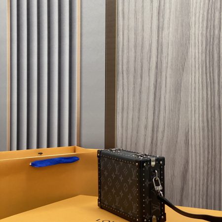 LV Clutch Box - Image 3