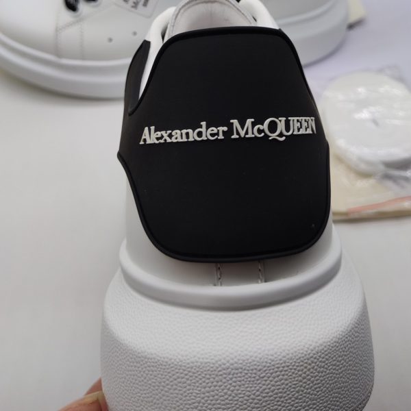 Alexander McQueen‘Larry'sneakers