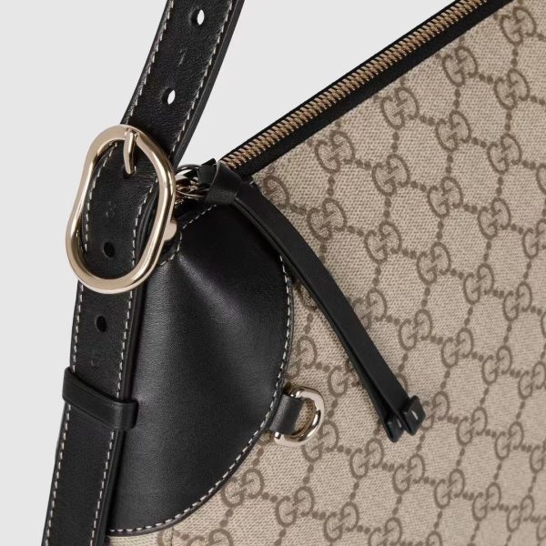 GUCCI EMBLEM Shoulder Bag Big