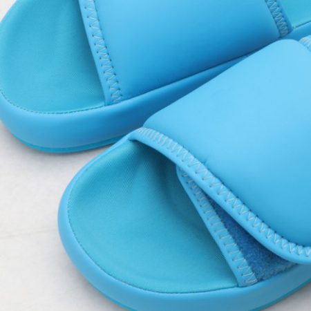 Yeezy Slide 7 - Image 10