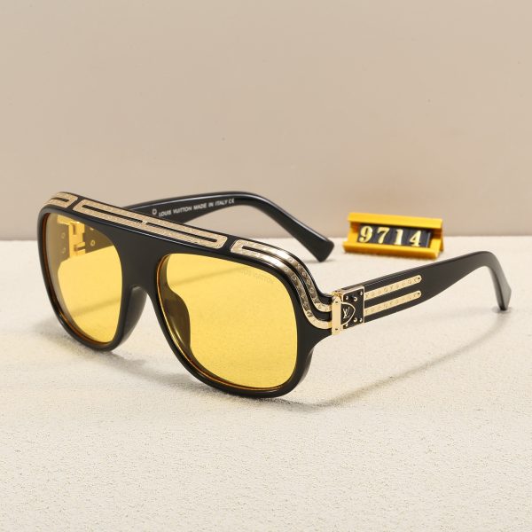 LV Fashionable Sunglasses