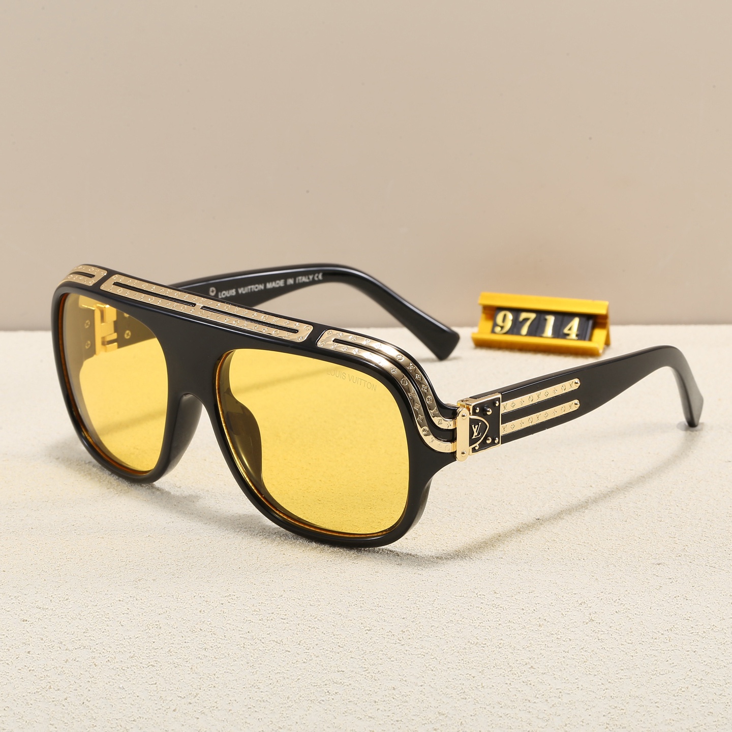 LV Fashionable Sunglasses - Image 7