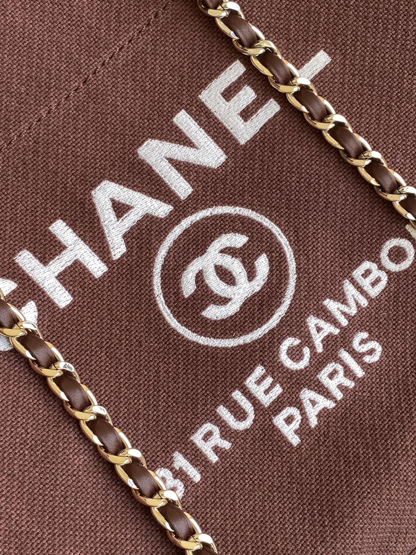 Chanel Tote Bag - Image 5