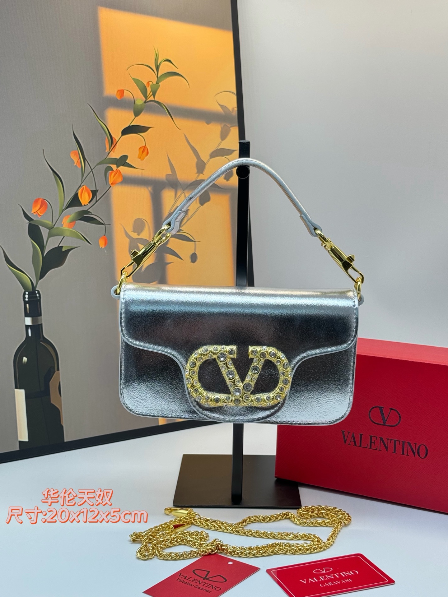 Valentino underarm bag - Image 2