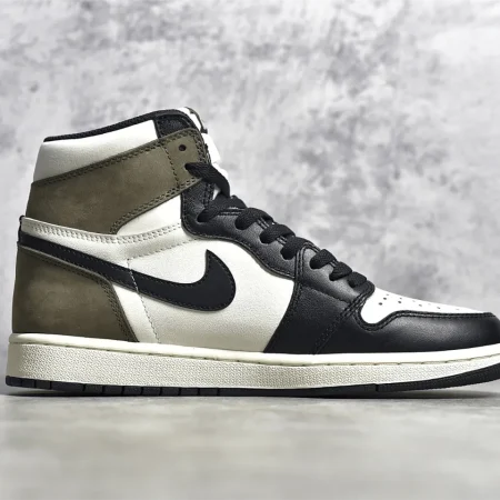 Jordan 1 Retro OG Dark Mocha - Image 4