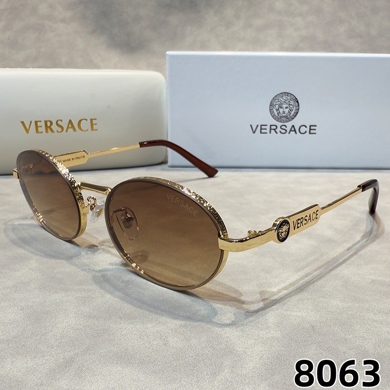 Versace Fashionable Sunglasses - Image 8