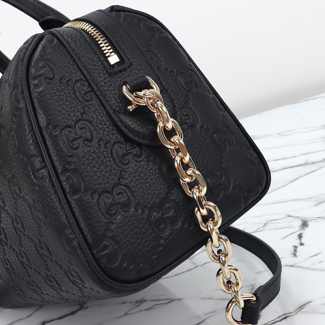 Gucci GG Emblem Medium Boston Black - Image 8