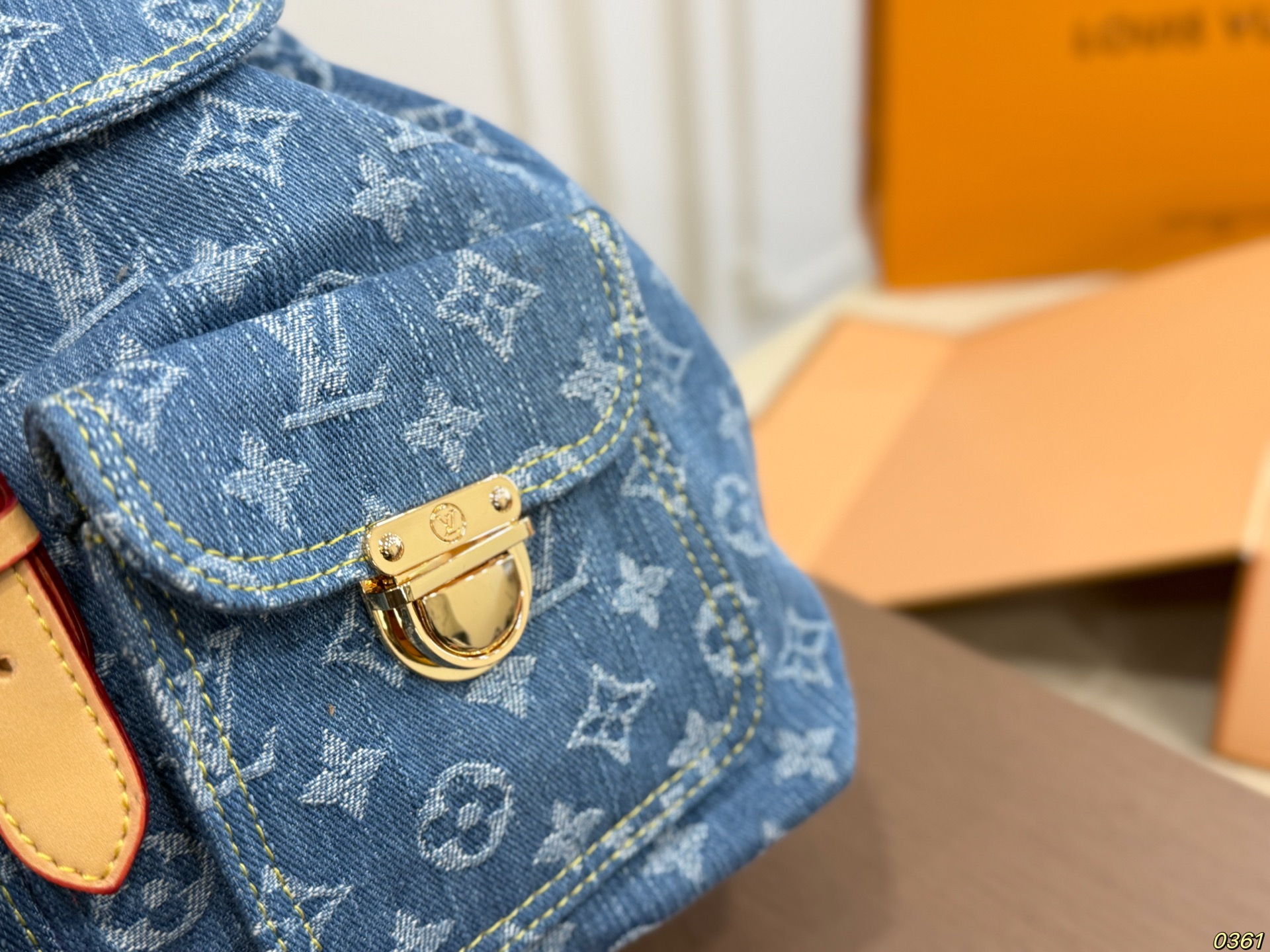 LV Diane Monogram Empreinte Bag - Image 3