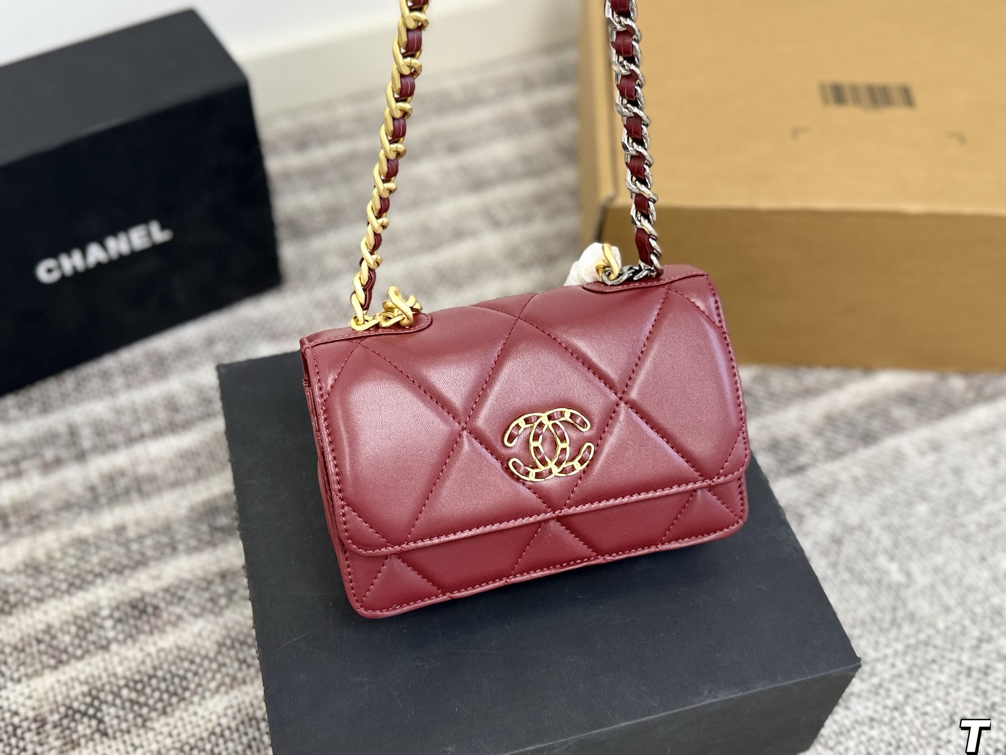 Chanel 19 Woc fortune bag - Image 7