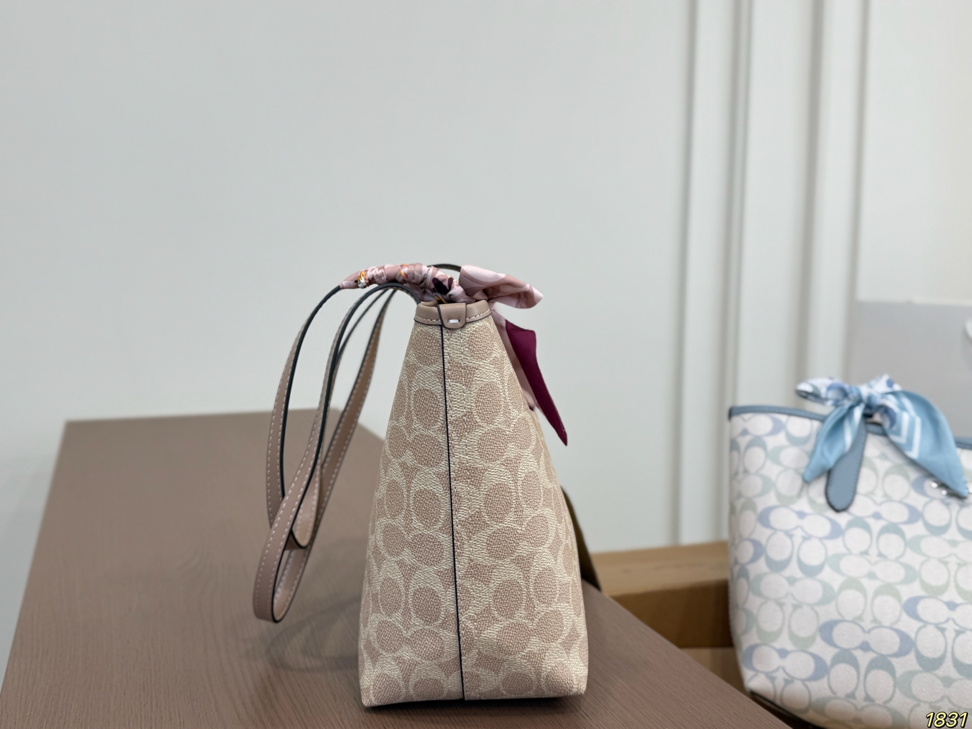Coach Tote Bag - Image 4