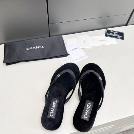 Chanel Crystal CC Thong Sandals - Image 6