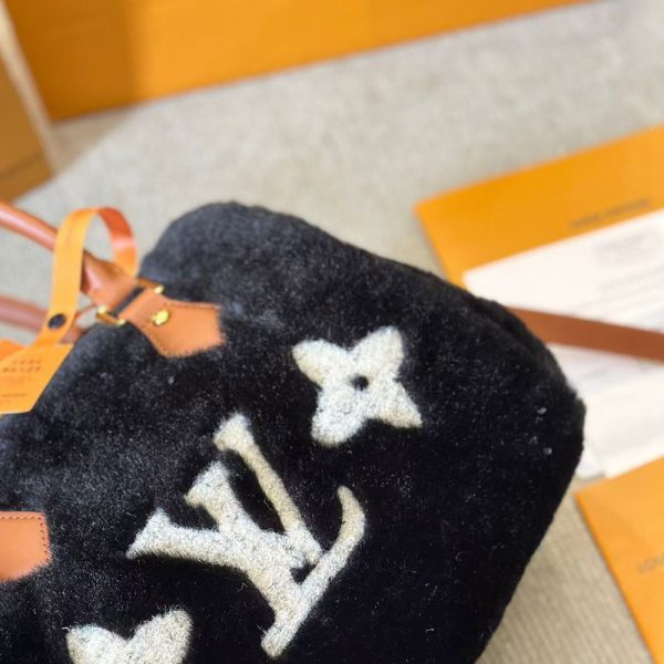LV wool lamb bag