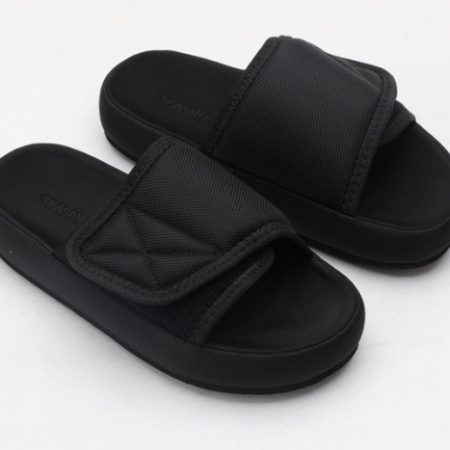 Yeezy Slide 3 - Image 9